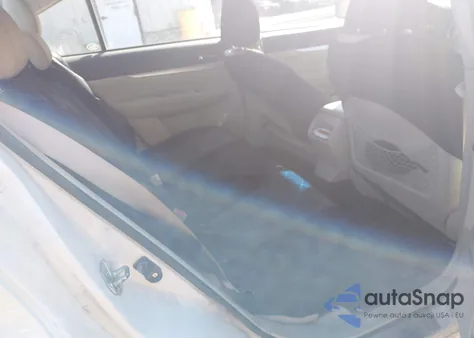 2011 Subaru Legacy 2.5I Premium из США, поврежденный, VIN 4S3BMBC64B3239173